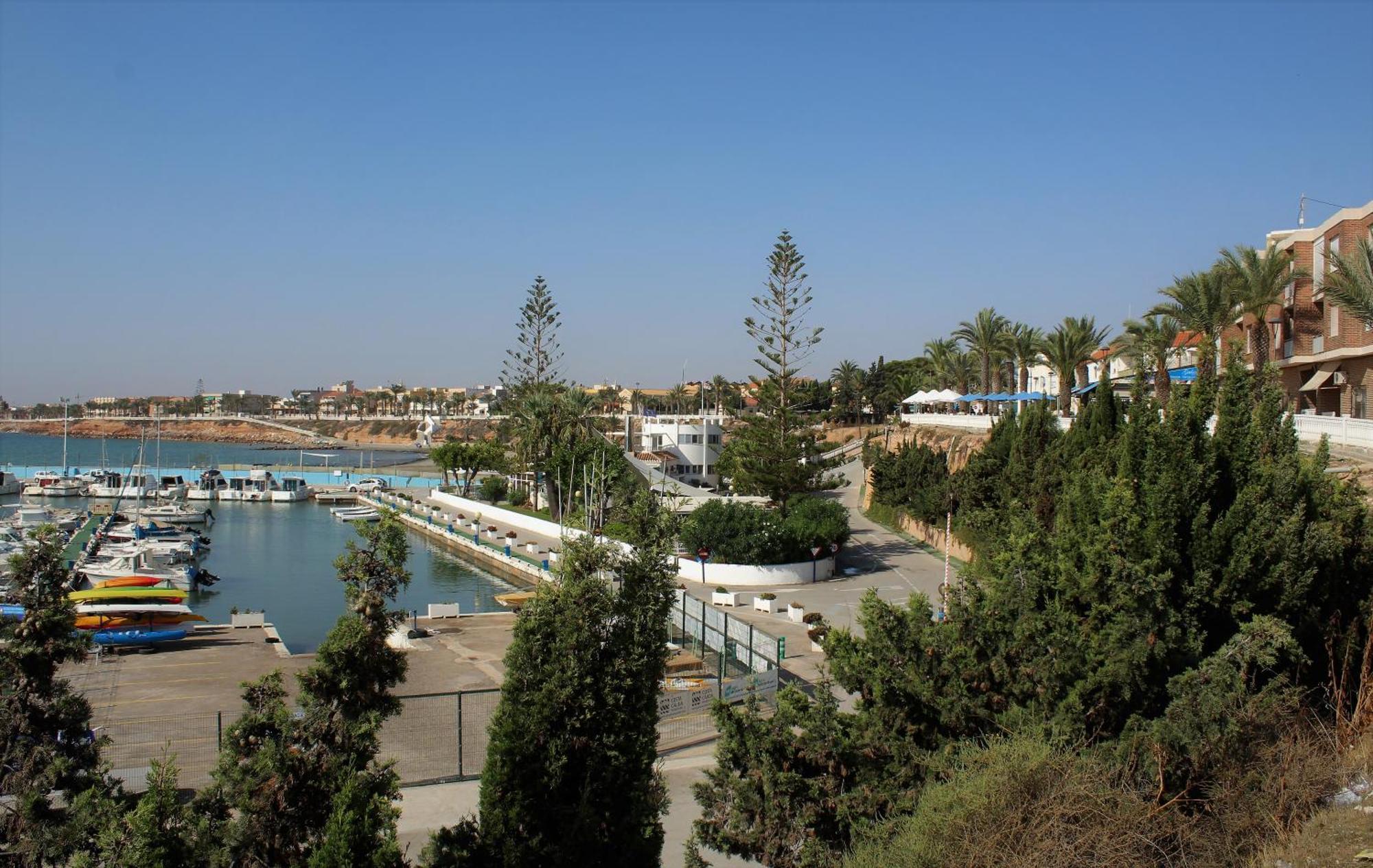 Trendy And Modern New Built 2 Bedroom Close To The Torre de la Horadada